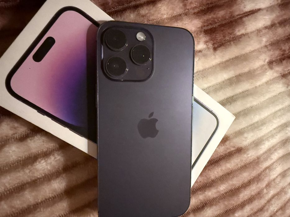 Продавам iPhone 14 Pro Max 128GB Deep Purple