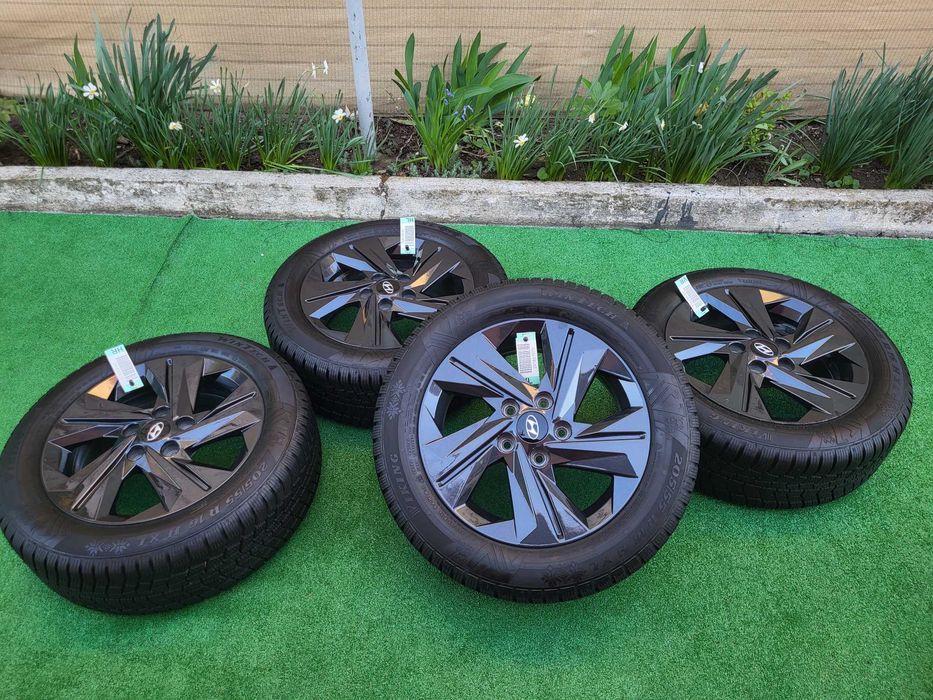 jante originale HYUNDAI 5x114,3 R16 + senzori 205/55/16 NOI 9 mm