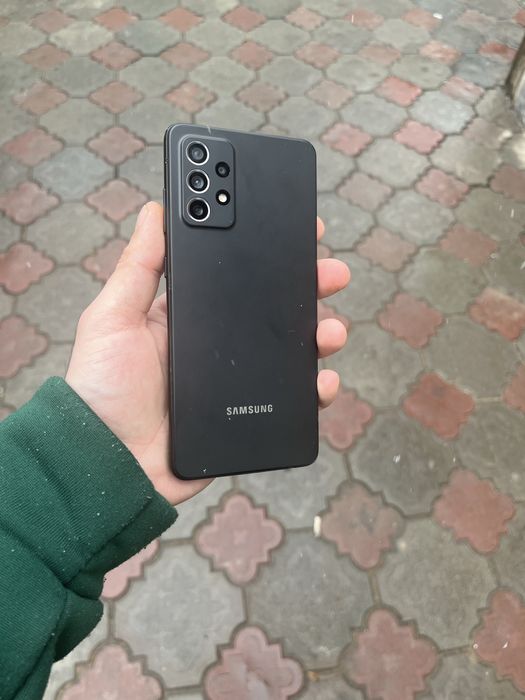 Продам телефон Samusng A72 128