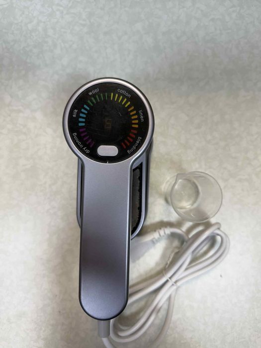 Ръчна ютия за пътуване