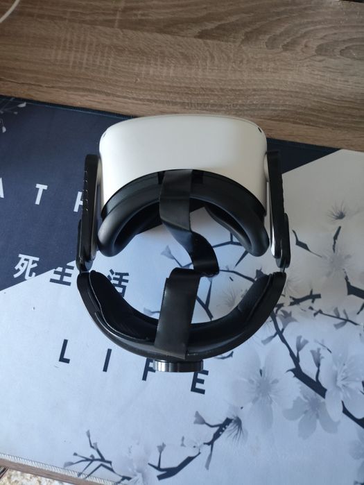 VR очки Meta Quest 2.