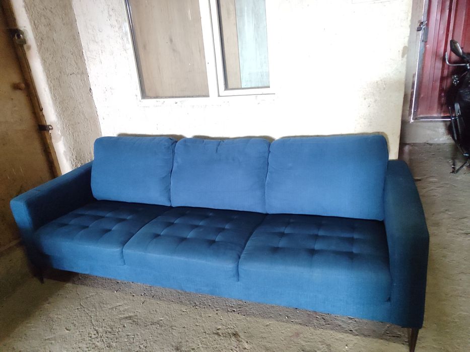 Диван . Кресло . Мебель.