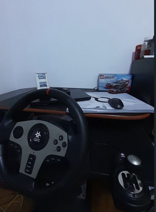 Vand setup gaming cu volan !