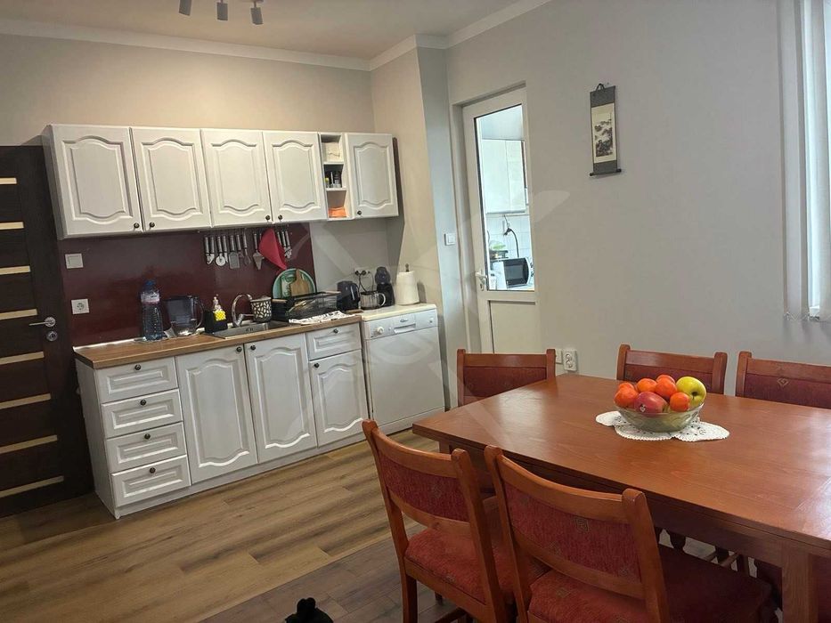 Тристаен апартамент в Тракия 96962