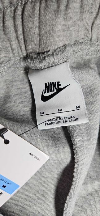 Nike tech fleece shorts (къси панталонки) М