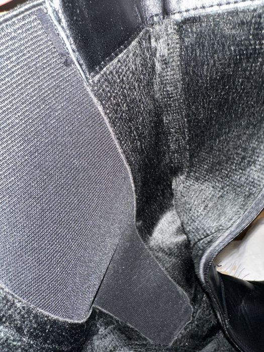 Зимни дълги  ботуши.