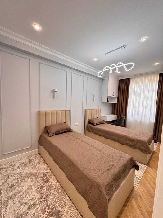 СДАМ В АРЕНДУ!3х комн,110кв.м|Братский могилы  АКТ