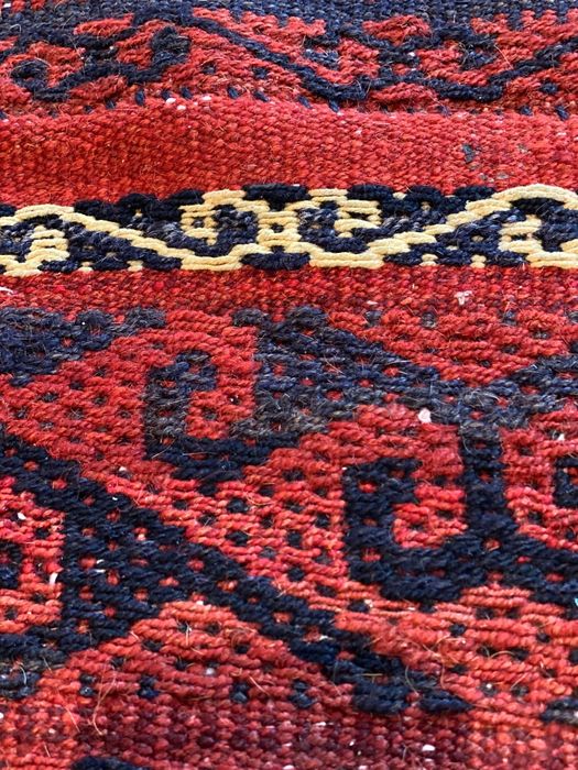 20 ғасырда қолдан тоқылған кілем