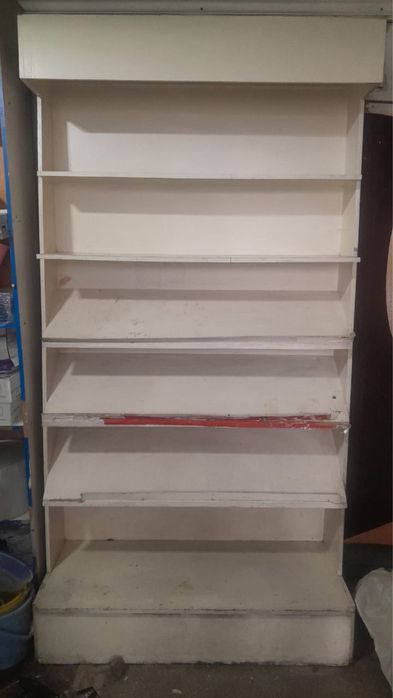 Полки для магазина