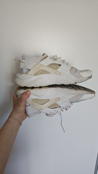 Nike Air Huarache albi