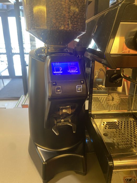 Продается оборудование для кофейни