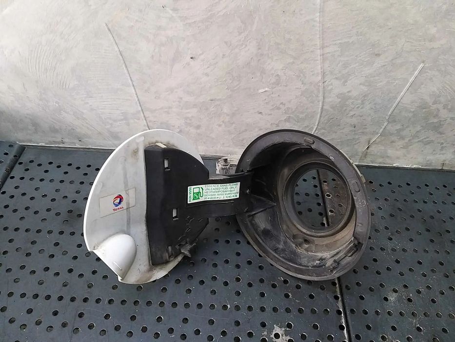 Capac usita rezervor citroen c3 2 9683397780