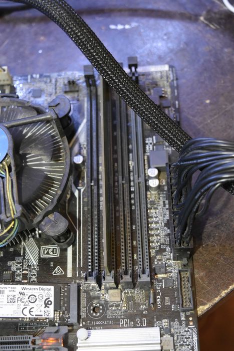 Asus Prime H270-Plus + Celeron + 4 Gb DDR4 + Cooler - комплект