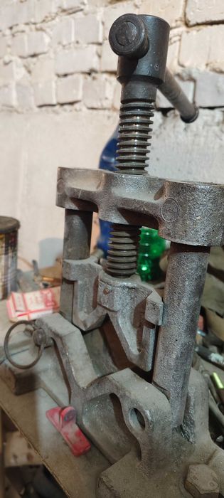 Тиски трубные ссср