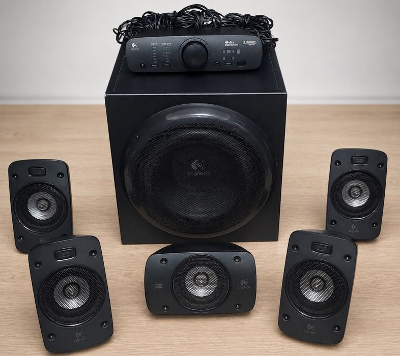 Set boxe Logitech z906 (fără telecomanda)