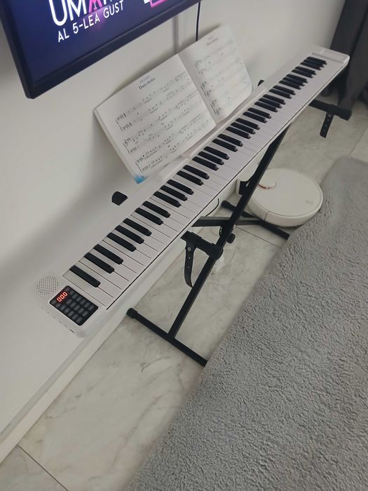 Pian electronic portabil inteligent, 88 clape