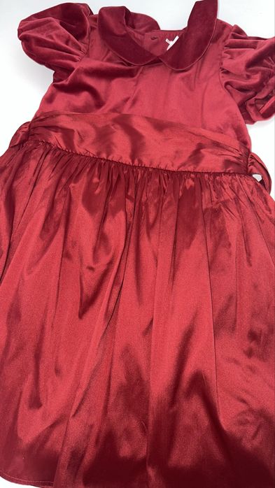 Платье на девочку