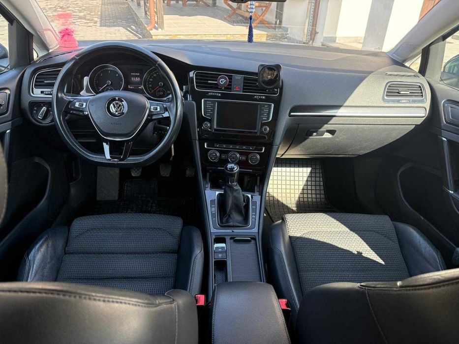 Volkswagen Golf 1.6 TDI BlueMotion