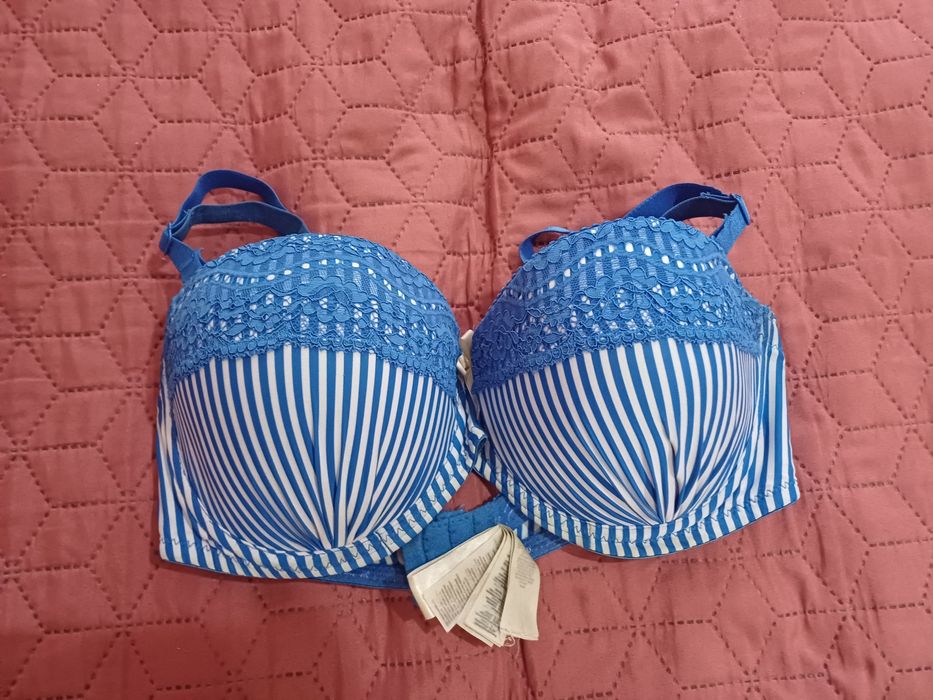 Vand sutien albastru cu alb 85C