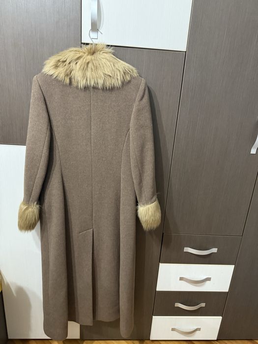Palton din langa si blana