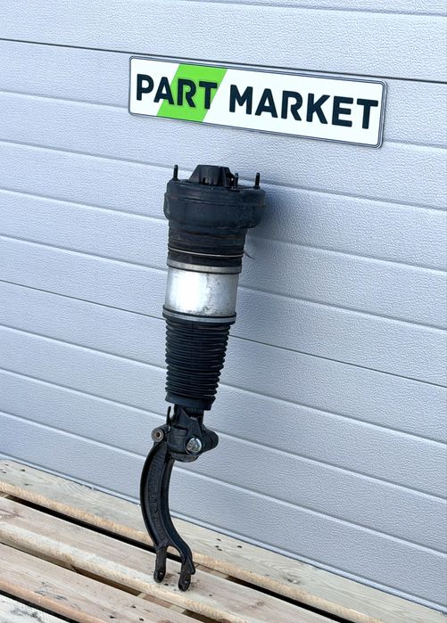 Предна възглавница Преден амортисьор AUDI A6 A7 C7 4G