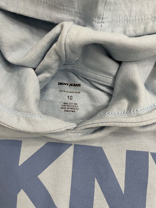 Детски екип на DKNY