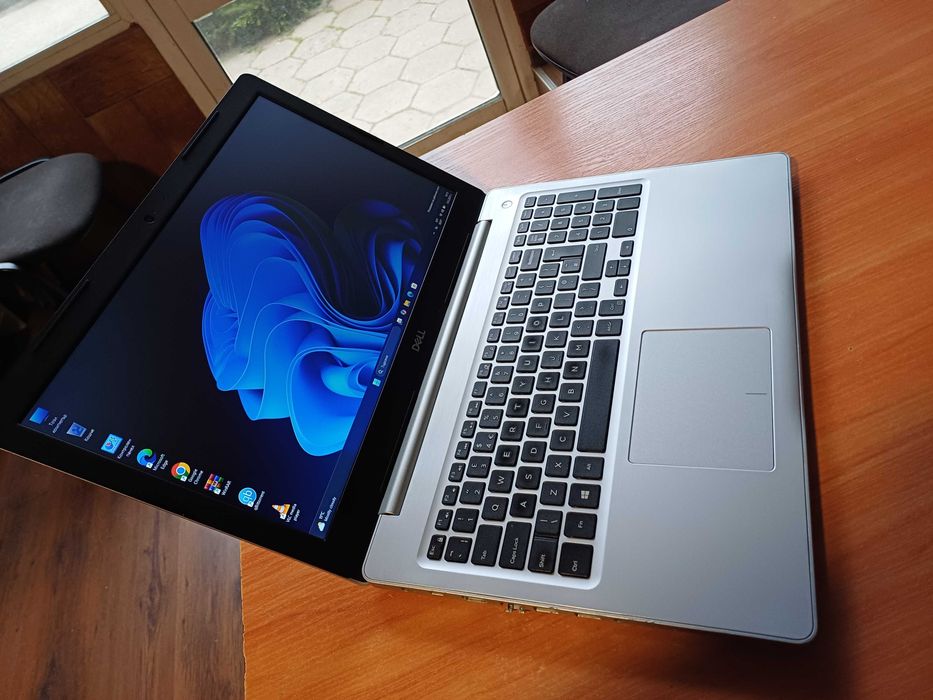 15.6' Dell FHD™i7-8th/16GB DDR4/AMD R7 4GB DDR5/240GB SSD + 1TB HDD