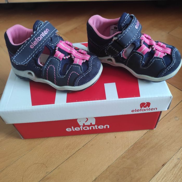 Sandale Elefanten marimea 19