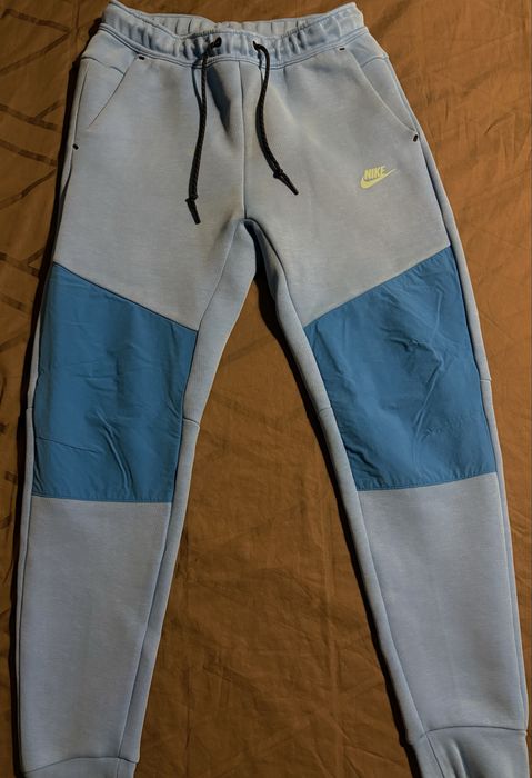Nike tech fleece