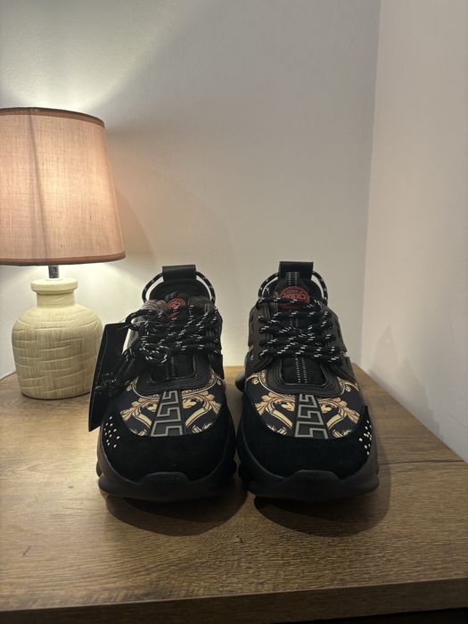 Versace Chain Reaction Gold 43
