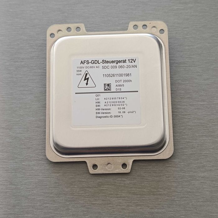 Баласт за фар/Ксенон Mercedes W212 5DC 009 060-20 AN, Нов с гаранция