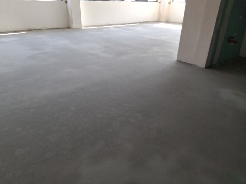 Саморазливна замазка