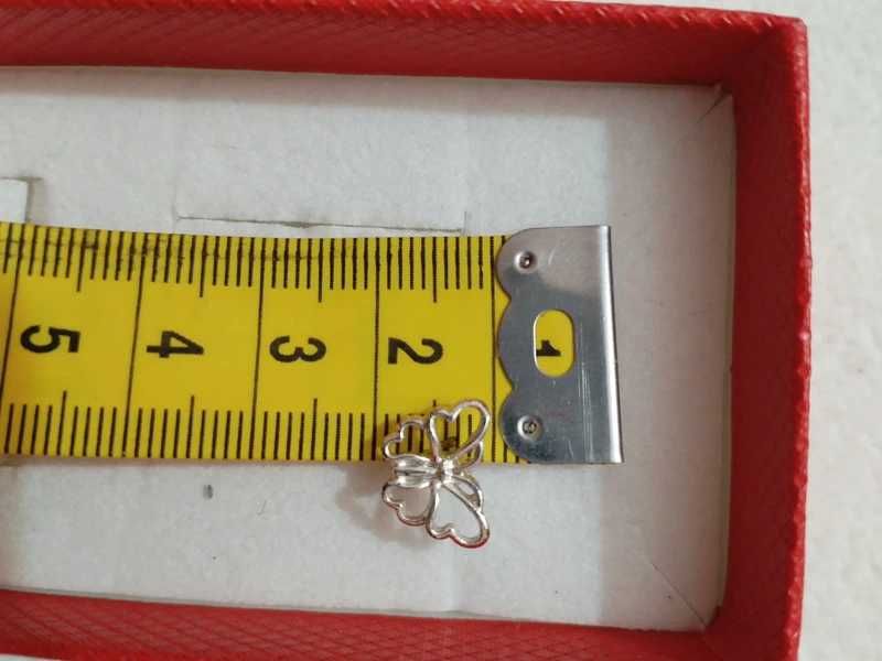 Set cercei și pandantiv