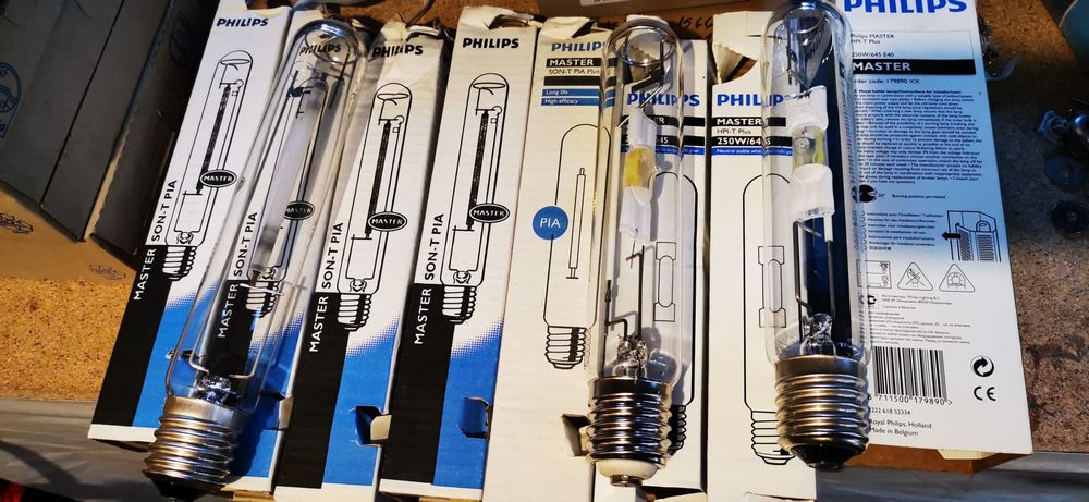 Becuri Philips master e40 400w, 250w/645  e40,,pl c2p