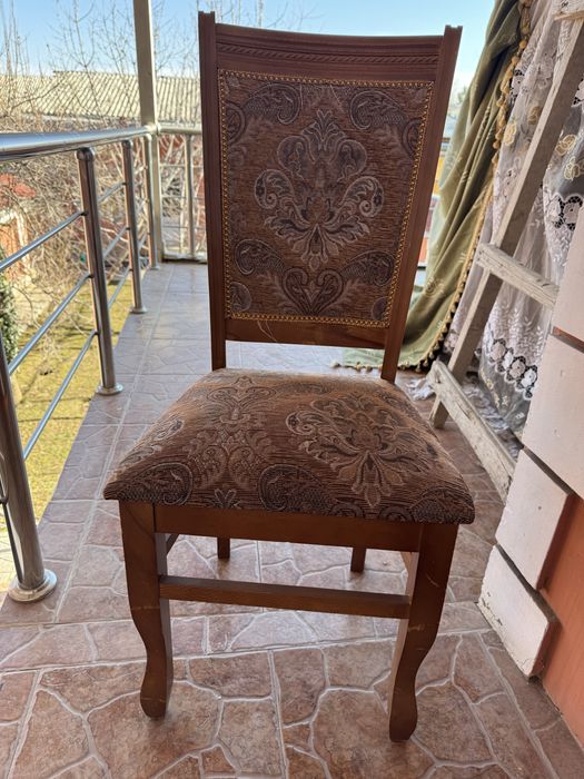 Стулья 150 штук в хорошом качестве б/у