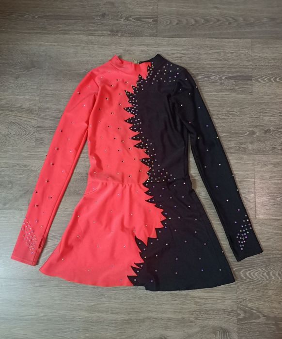 Разные Платья для фигурного катания для вычислений