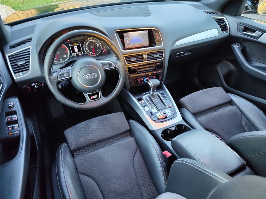 Audi Q5  2.0 tdi S Line  Quattro 4x4 190 cp