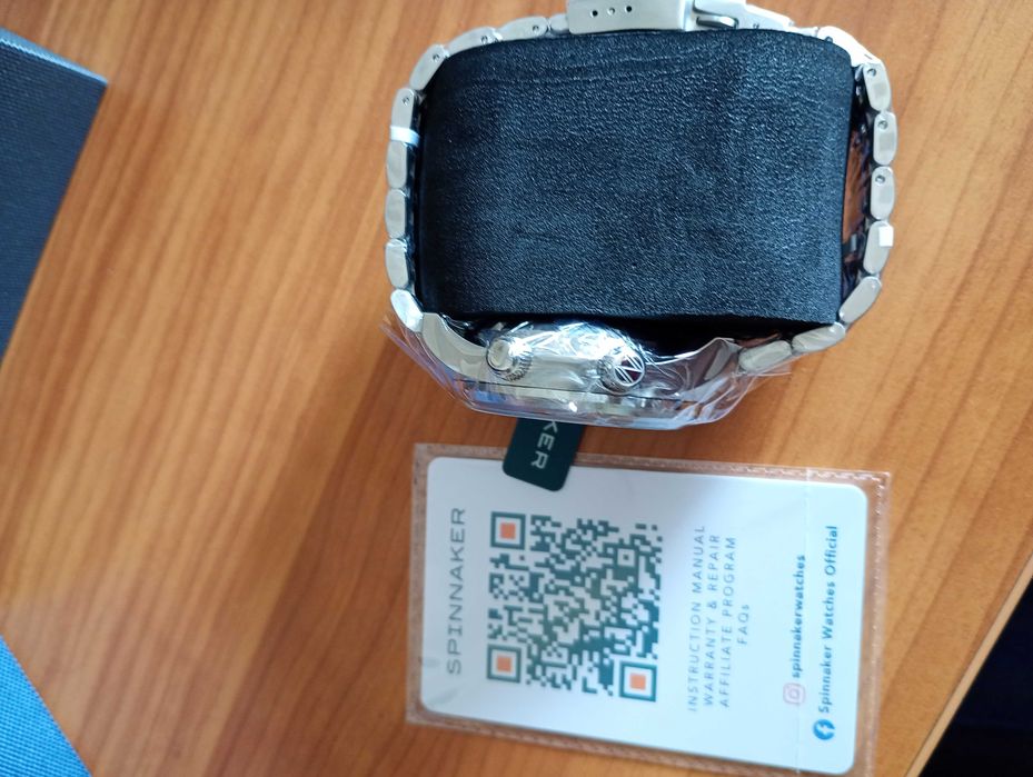 Мъжки автоматичен часовник Spinnaker .