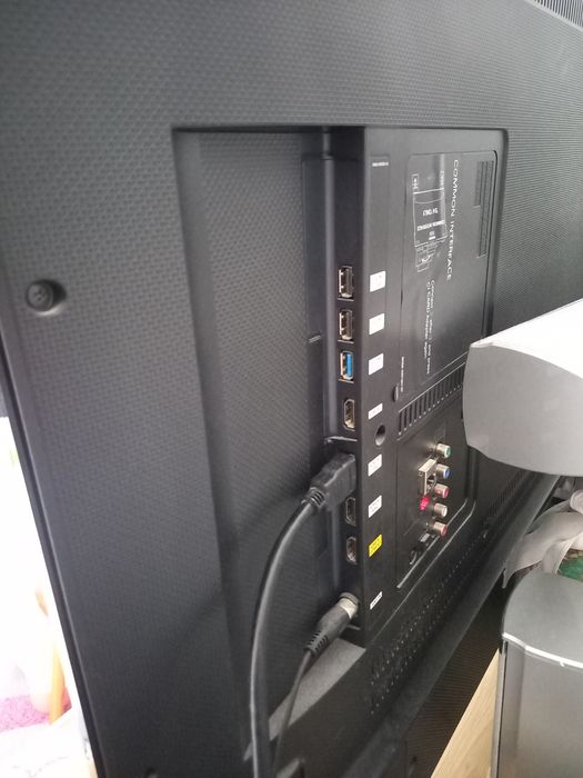 Телевизор Samsung