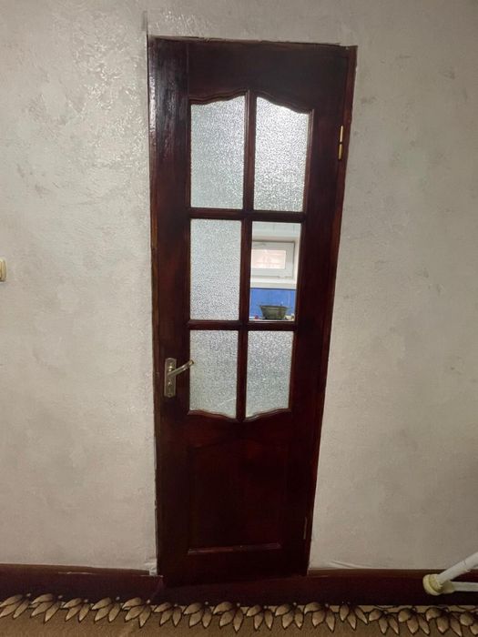 продам деревянные двери