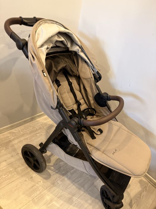 Сгъваема комбинирана бебешка количка Mast M4