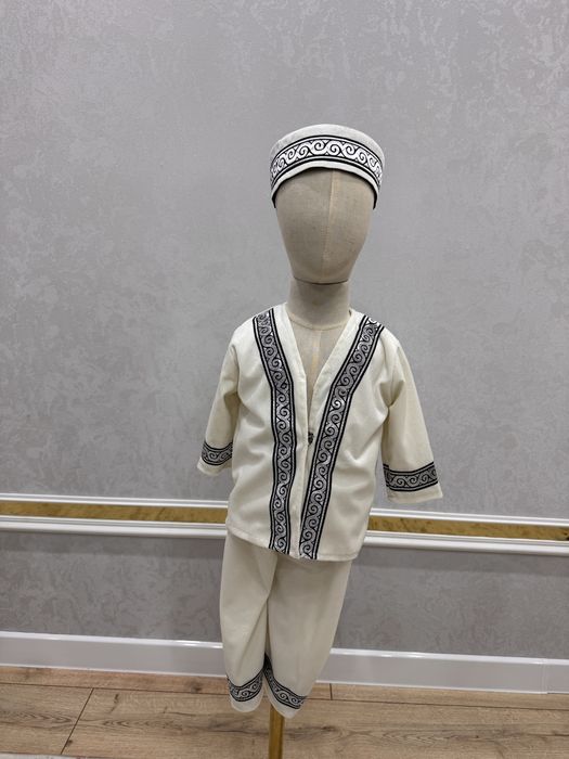 тусау кесер казакша киым