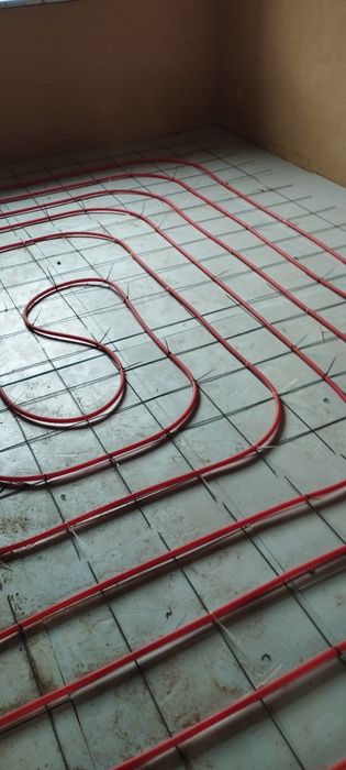 Услуга сантехника быстро и качественно.