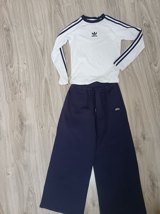 Комлект на девочку рост 140 см