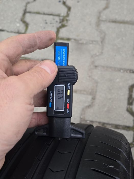 205 60 16 Continental