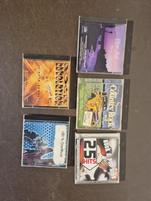 Vând Lot 25 CD muzica usoara straina mixta Rock
