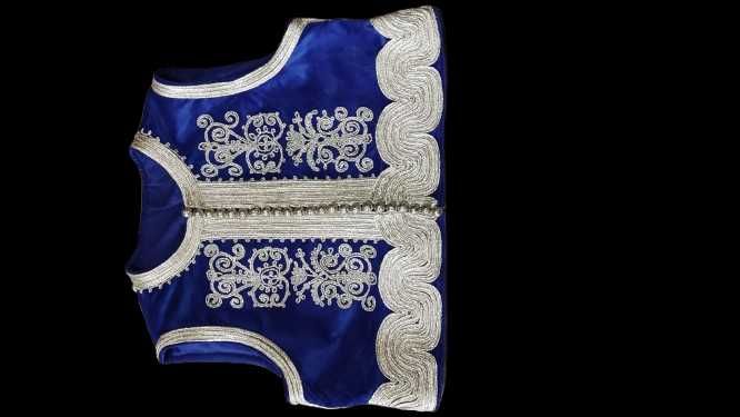 Мъжки традиционен костюм (носия) мода Амалия