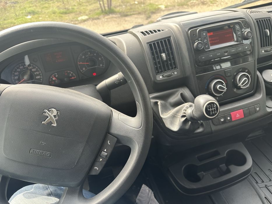 Peugeot boxer 6+1 locuri 2023 doka bena 3.0 m