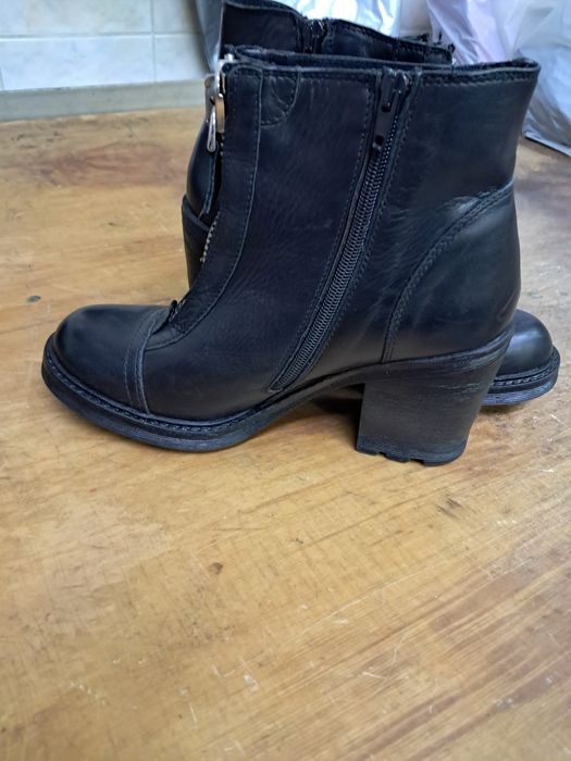 Продам полусапожки кожанные