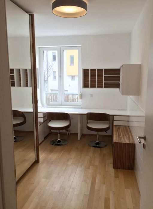 Четиристаен апартамент в ж.к. Малинова долина.